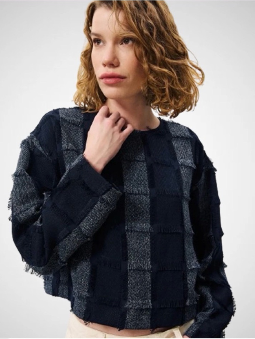 Women's Navy Check Fringe-Texture Pullover Top